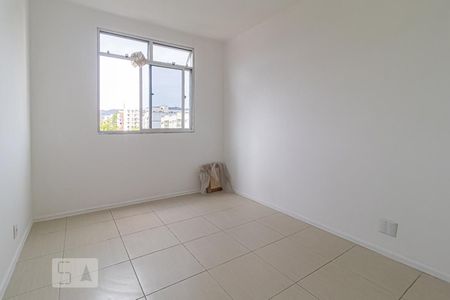 Quarto 1 de apartamento para alugar com 2 quartos, 67m² em Pechincha, Rio de Janeiro