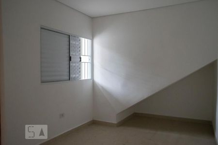 QUARTO 2 de apartamento para alugar com 2 quartos, 50m² em Parque Peruche, São Paulo