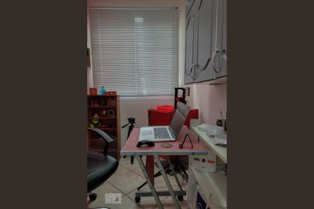 Casa para alugar com 197m², 3 quartos e 4 vagas Casa para alugar com 197m², 3 quartos e 4 vagasEscritório