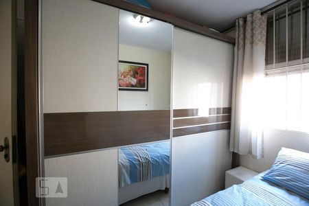 Quarto 1 de apartamento à venda com 2 quartos, 57m² em Conjunto Residencial José Bonifácio, São Paulo