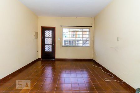 Sala de casa de condomínio para alugar com 2 quartos, 86m² em Vila Gustavo, São Paulo