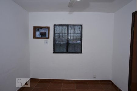 Quarto 2 de casa para alugar com 2 quartos, 70m² em Curicica, Rio de Janeiro