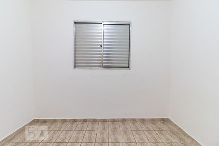 Quarto 2 de apartamento para alugar com 2 quartos, 50m² em Vila Marari, São Paulo