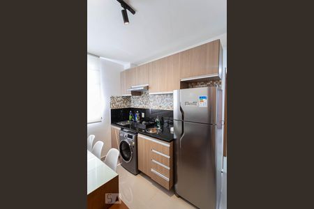 Sala/Cozinha de apartamento para alugar com 2 quartos, 50m² em Sagrada Família, Belo Horizonte