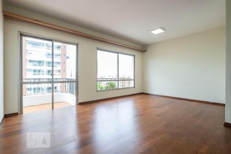 Sala de apartamento à venda com 3 quartos, 130m² em Sumaré, São Paulo