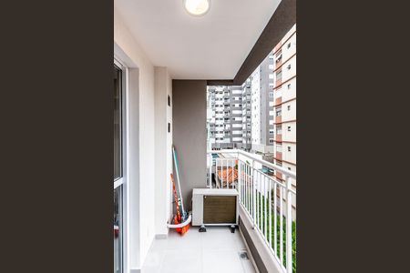 Varanda de kitnet/studio para alugar com 1 quarto, 31m² em Liberdade, São Paulo