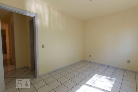 Quarto 1 de apartamento à venda com 2 quartos, 60m² em Teresópolis, Porto Alegre