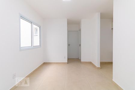 Casa de condomínio para alugar com 55m², 2 quartos e sem vagaSala