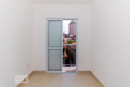 Quarto 1 de casa de condomínio para alugar com 2 quartos, 55m² em Vila Nivi, São Paulo