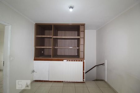 Sala de casa para alugar com 1 quarto, 50m² em Nova Gerty, São Caetano do Sul