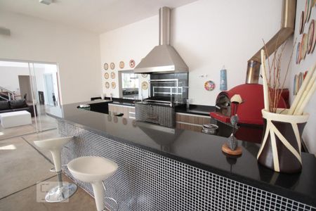 Casa de condomínio à venda com 500m², 6 quartos e 3 vagas Casa de condomínio à venda com 500m², 6 quartos e 3 vagasArea de Lazer