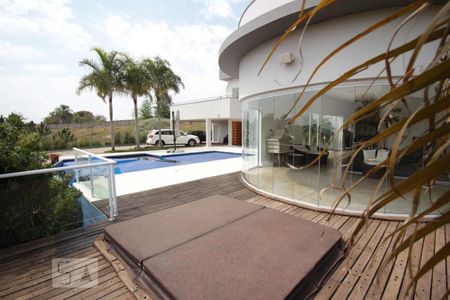 Casa de condomínio à venda com 500m², 6 quartos e 3 vagas Casa de condomínio à venda com 500m², 6 quartos e 3 vagasArea de Lazer