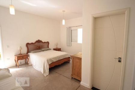 Casa de condomínio à venda com 500m², 6 quartos e 3 vagas Casa de condomínio à venda com 500m², 6 quartos e 3 vagasSuite 5