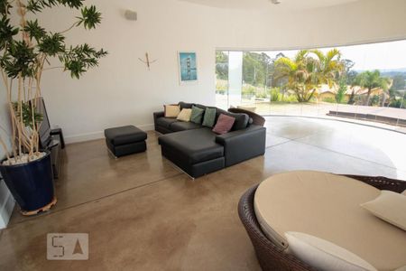 Casa de condomínio à venda com 500m², 6 quartos e 3 vagas Casa de condomínio à venda com 500m², 6 quartos e 3 vagasArea de Lazer