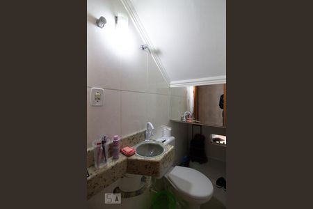 Lavabo de casa à venda com 4 quartos, 150m² em Jardim Santa Clara, Guarulhos