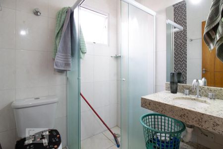 Banheiro da Suíte de casa à venda com 4 quartos, 150m² em Jardim Santa Clara, Guarulhos