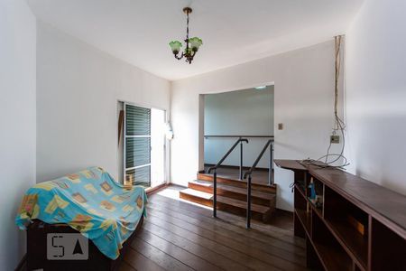 Casa à venda com 300m², 4 quartos e 2 vagasSala