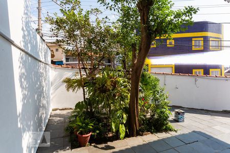 Casa à venda com 300m², 4 quartos e 2 vagas Casa à venda com 300m², 4 quartos e 2 vagasQuintal