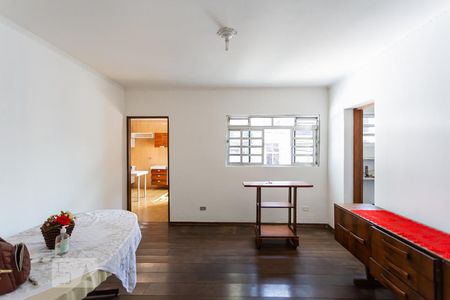 Casa à venda com 300m², 4 quartos e 2 vagas Casa à venda com 300m², 4 quartos e 2 vagasSala 2