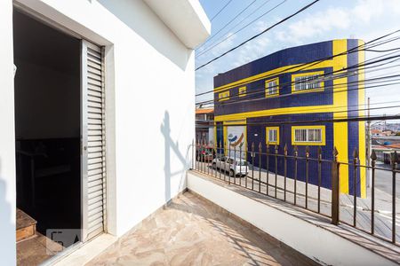 Casa à venda com 300m², 4 quartos e 2 vagas Casa à venda com 300m², 4 quartos e 2 vagasQuintal