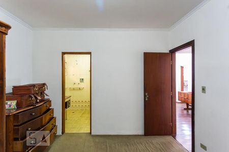 Casa à venda com 300m², 4 quartos e 2 vagas Casa à venda com 300m², 4 quartos e 2 vagasSuíte