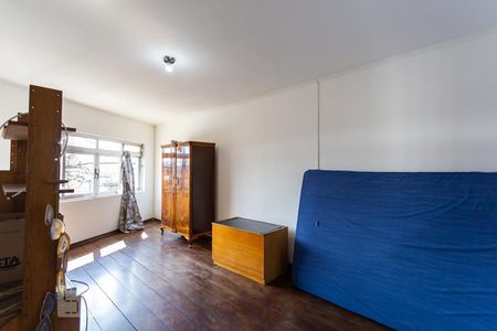 Quarto de casa para alugar com 4 quartos, 300m² em Cipava, Osasco