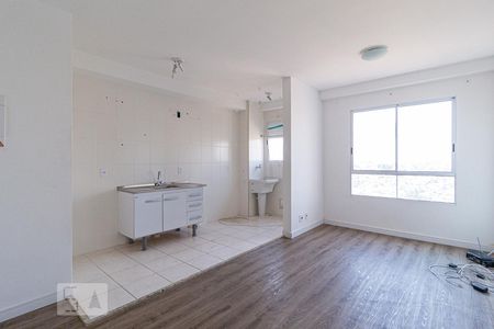 Sala de apartamento à venda com 2 quartos, 44m² em Conceição, Osasco