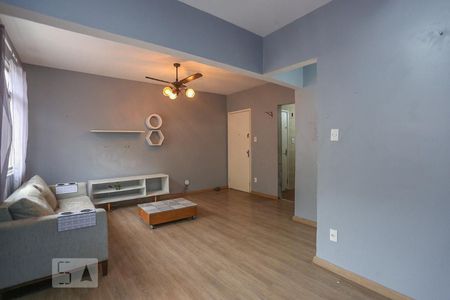 Sala de apartamento para alugar com 2 quartos, 80m² em Vila Isabel, Rio de Janeiro