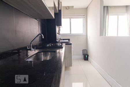 Cozinha de apartamento à venda com 2 quartos, 45m² em Quinta da Paineira, São Paulo