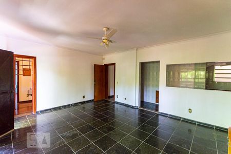 Sala de casa para alugar com 3 quartos, 342m² em Fonseca, Niterói