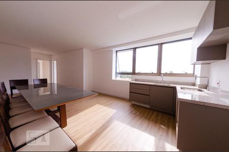Apartamento à venda com 75m², 2 quartos e 2 vagasSala e cozinha
