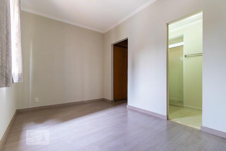Quarto da suíte de apartamento para alugar com 1 quarto, 63m² em Centro, Campinas