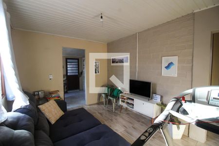 Sala 1 de casa à venda com 3 quartos, 80m² em Niterói, Canoas