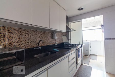 Cozinha de apartamento para alugar com 3 quartos, 95m² em Vila Prudente, São Paulo