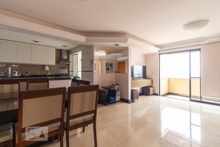 Sala de apartamento para alugar com 3 quartos, 95m² em Vila Prudente, São Paulo