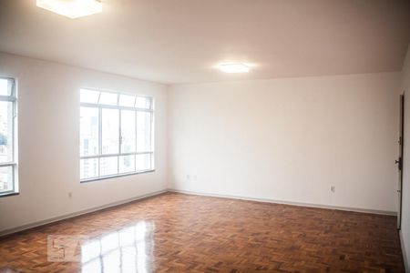 Sala de apartamento à venda com 3 quartos, 126m² em Bela Vista, São Paulo