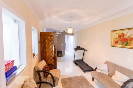 Sala de casa para alugar com 3 quartos, 350m² em Parque Císper, São Paulo