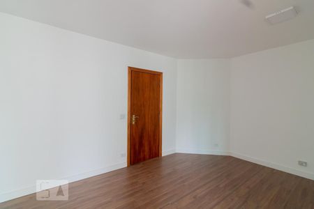 Sala de apartamento à venda com 3 quartos, 135m² em Moema, São Paulo