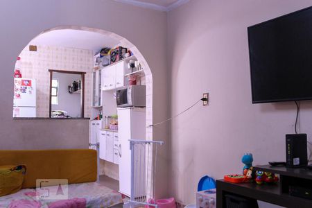 Sala de casa à venda com 9 quartos, 250m² em Chácara Belenzinho, São Paulo