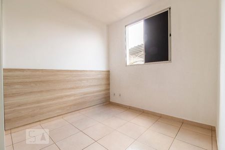 Quarto 1 de apartamento para alugar com 2 quartos, 54m² em Brasil, Uberlândia