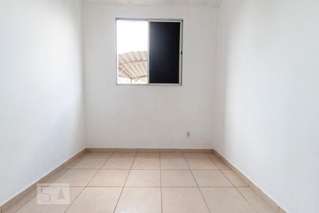 Quarto 2 de apartamento para alugar com 2 quartos, 54m² em Brasil, Uberlândia