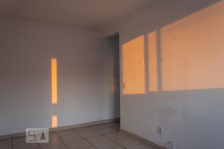 Sala de apartamento para alugar com 2 quartos, 47m² em Campo Grande, Rio de Janeiro