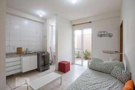 Sala de apartamento para alugar com 1 quarto, 45m² em Jardim California, Ribeirão Preto