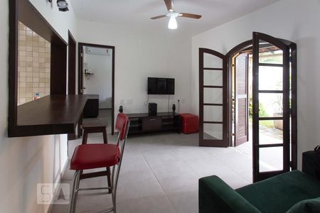 Sala 1 de casa à venda com 5 quartos, 400m² em Vargem Grande, Rio de Janeiro