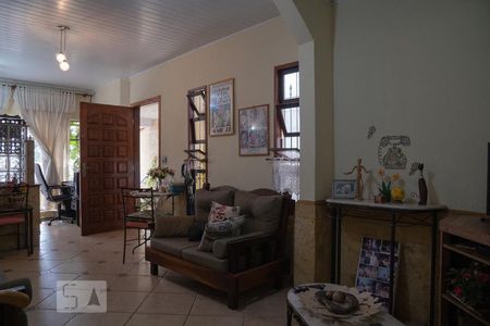Sala de casa para alugar com 2 quartos, 164m² em Vila Santa Teresa, Santo André