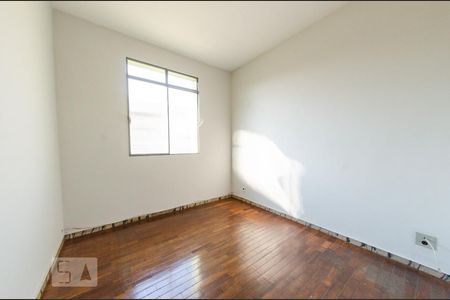 Quarto 1 de apartamento à venda com 4 quartos, 110m² em Alto Barroca, Belo Horizonte