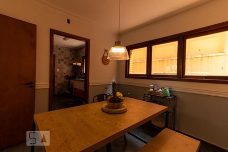 Casa para alugar com 365m², 4 quartos e 4 vagas Casa para alugar com 365m², 4 quartos e 4 vagasCopa