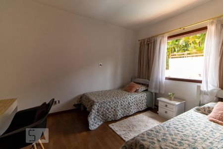 Casa para alugar com 365m², 4 quartos e 4 vagas Casa para alugar com 365m², 4 quartos e 4 vagasQuarto 1