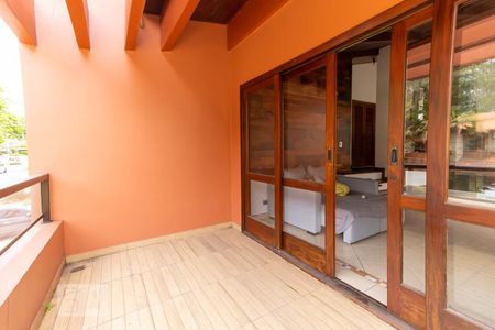 Casa para alugar com 365m², 4 quartos e 4 vagas Casa para alugar com 365m², 4 quartos e 4 vagasVaranda da Sala de TV