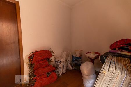 Casa para alugar com 365m², 4 quartos e 4 vagas Casa para alugar com 365m², 4 quartos e 4 vagasQuarto de serviço